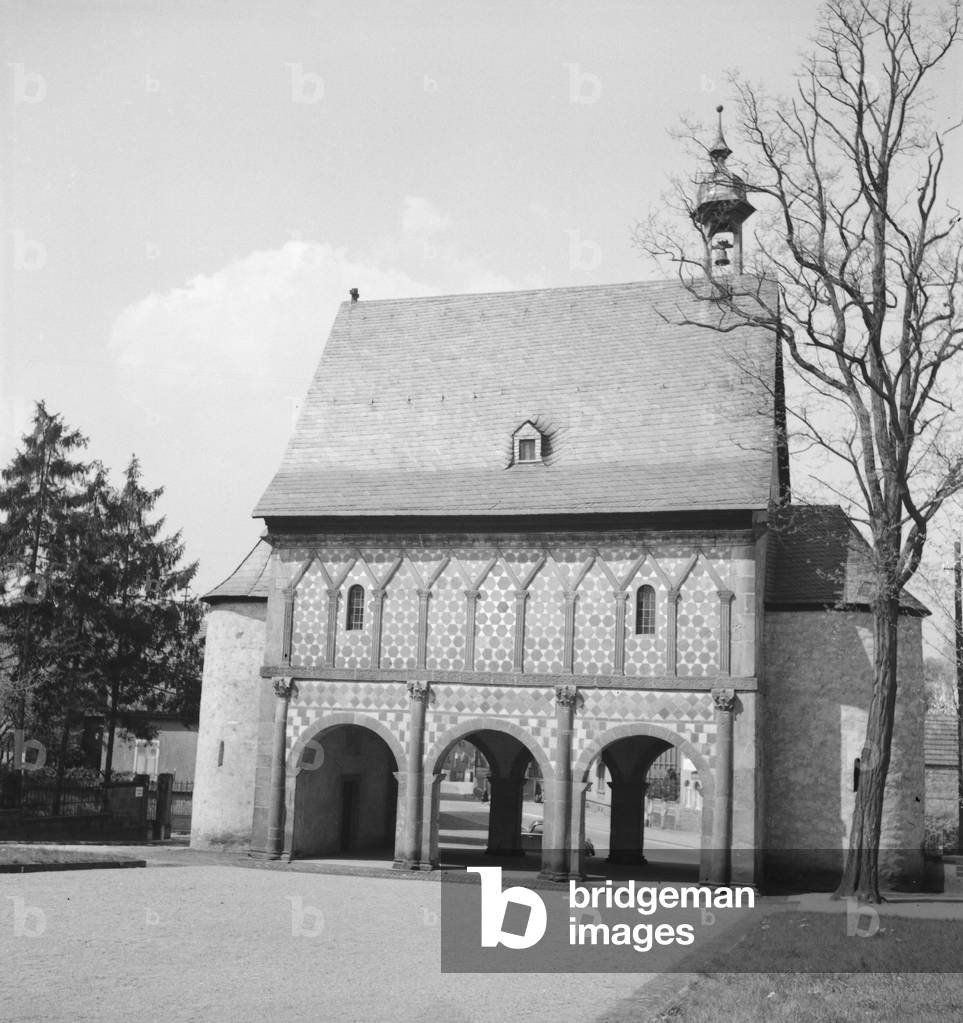 The Kings´hall of Lorsch Abbey at Berstraße, Germany 1930s (b/w photo)