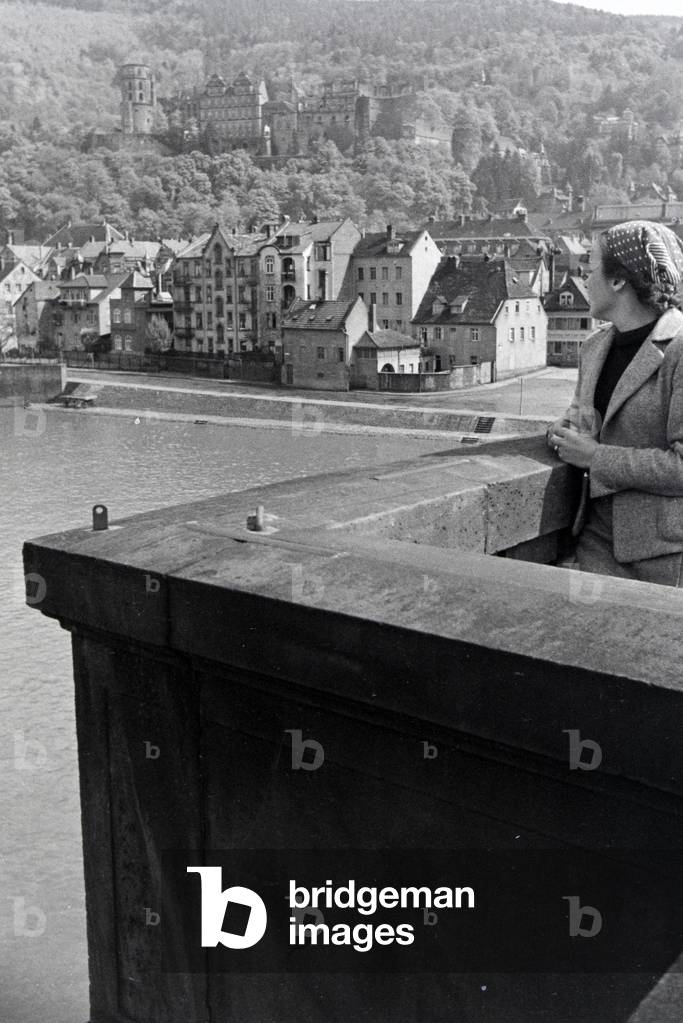 An excursion to Heidelberg, Germany 1930s (b/w photo)