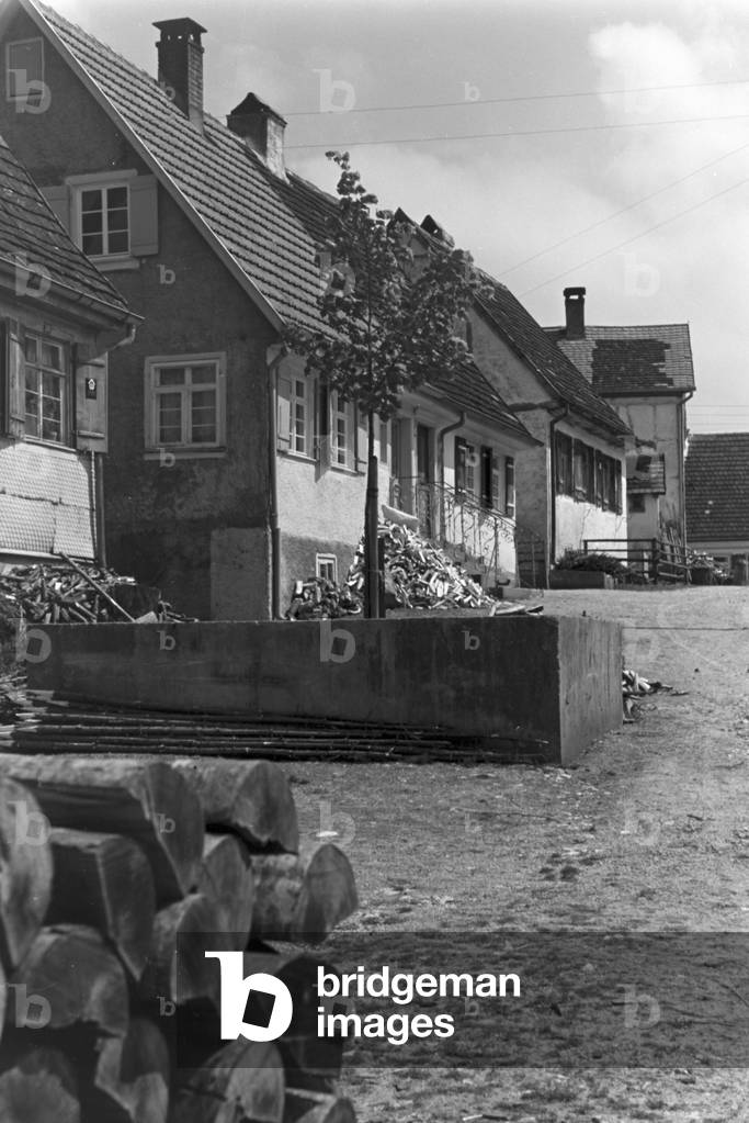 A trip to Winterlingen, Germany 1930s (b/w photo)