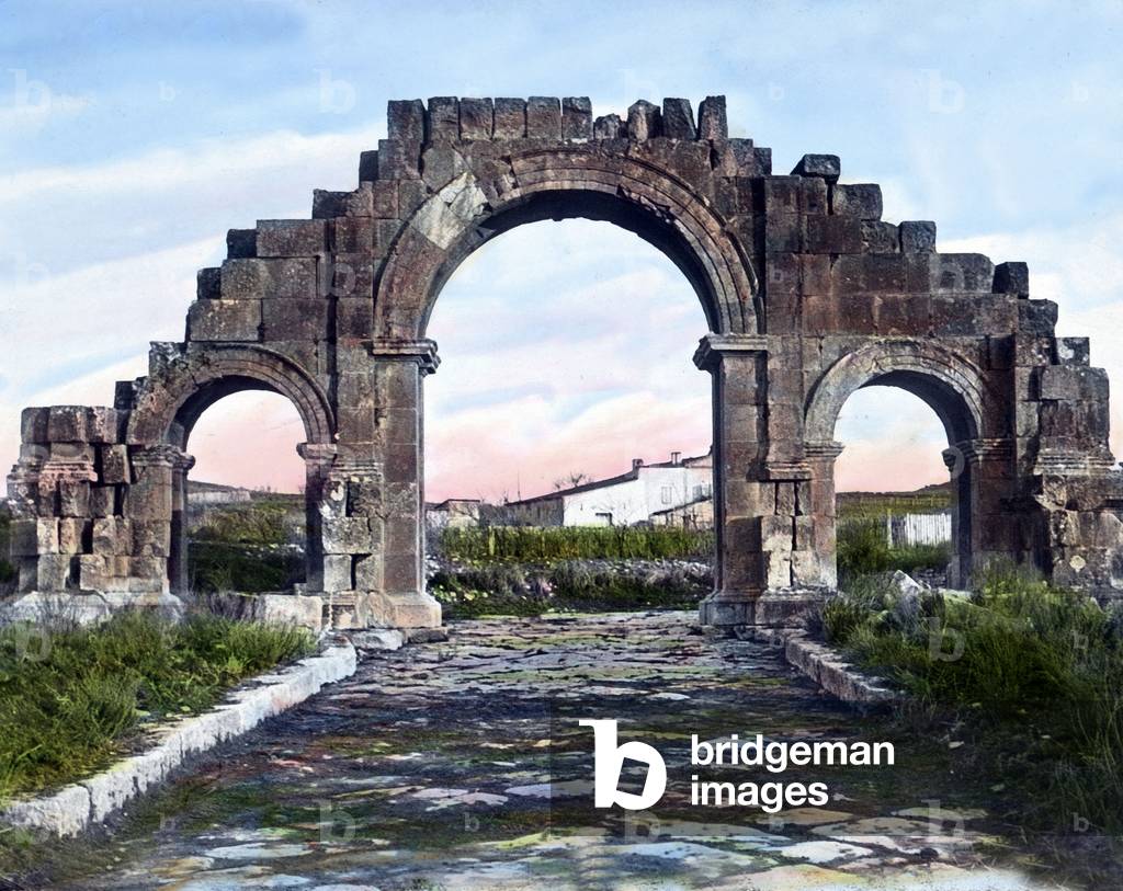 Remains of the archway at the ancient city of Lambeze in Algeria, c.1920