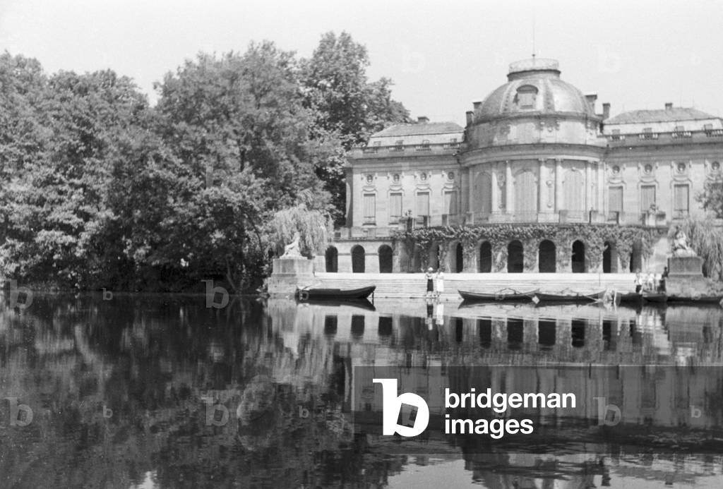 A trip to Marbach, Germany 1930s (b/w photo)
