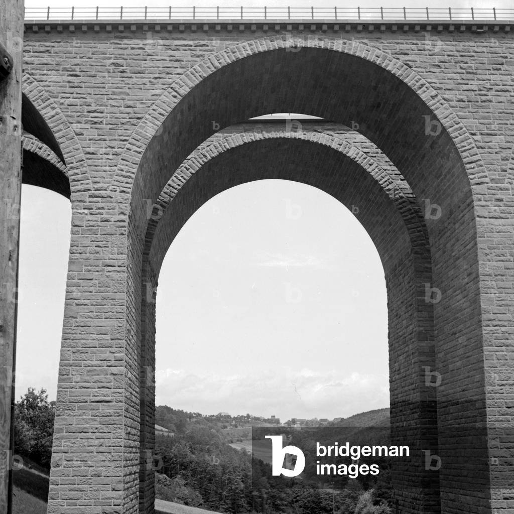 A bridge constructed near Worms, Germany 1930s (b/w photo)