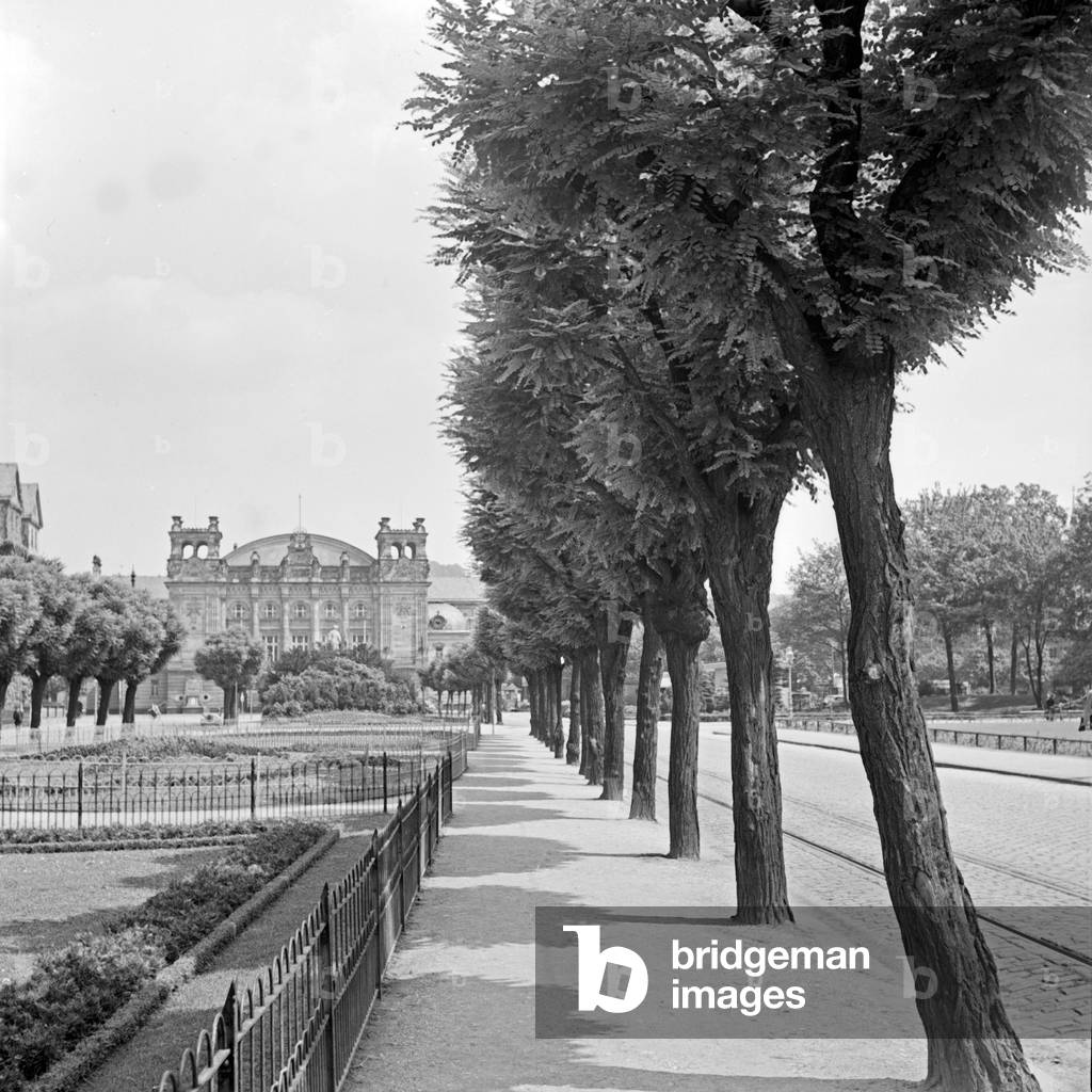 Koblenz town hall, Germany 1930s (b/w photo)