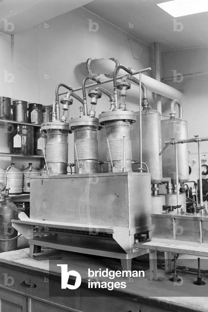 A guided tour through a factory of fatty acid in Witten, Germany 1930s (b/w photo)
