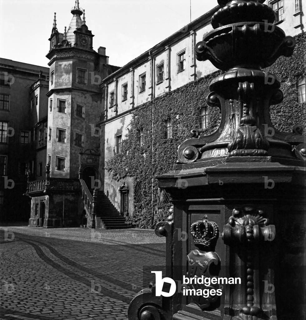 At the courtyard of the castle at Dessau, Germany 1930s (b/w photo)