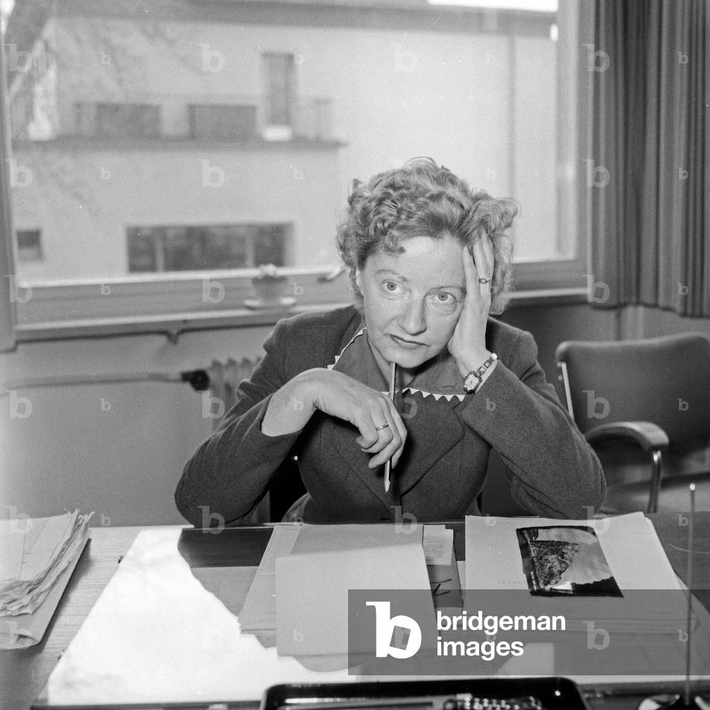 German actress Ida Ehre preparing for her part in the cast of the audio play 