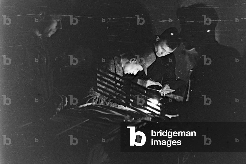 At a mushroom cultivation station, Germany 1930s (b/w photo)