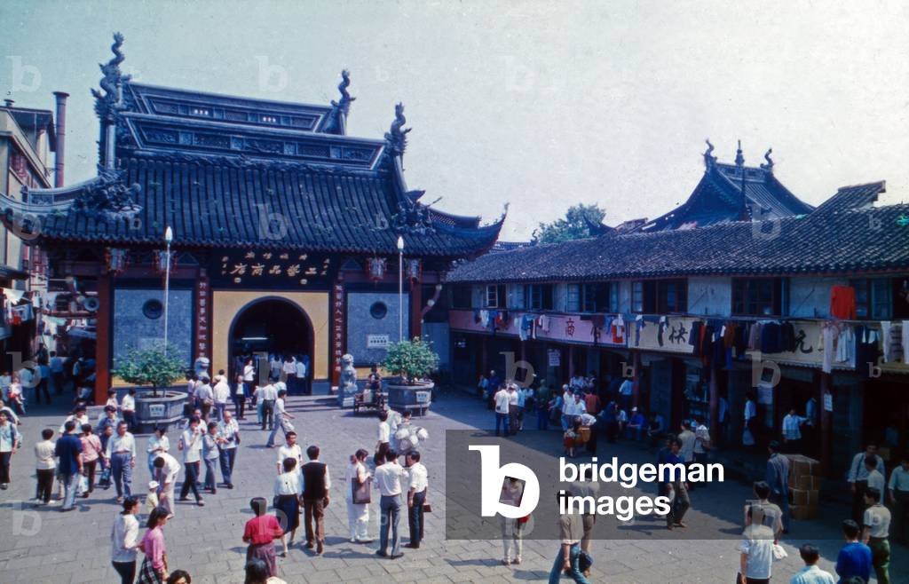 Yuyuan market near Shanghai, China 1960s