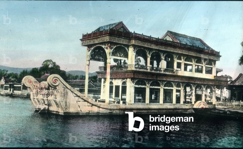 A magnificent houseboat.