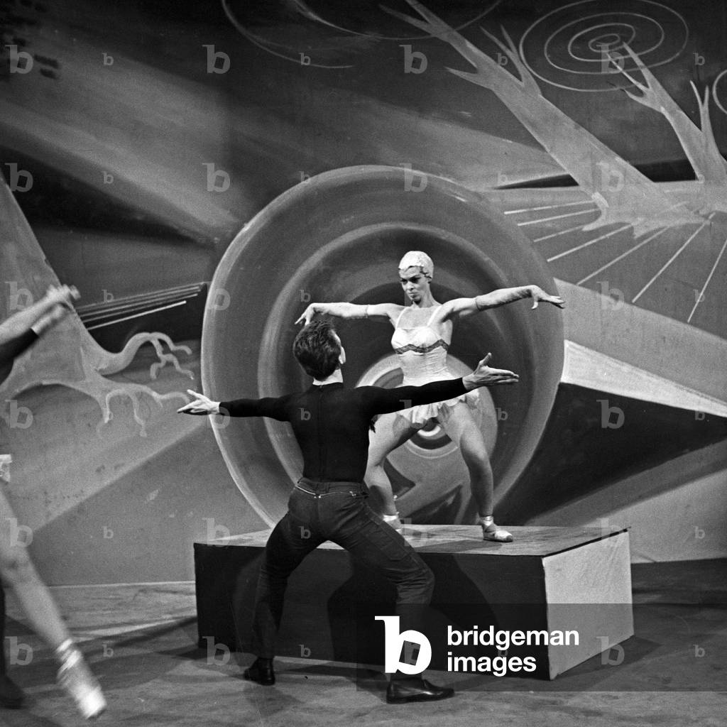 German actress and dancer Maria Litto for the TV show 