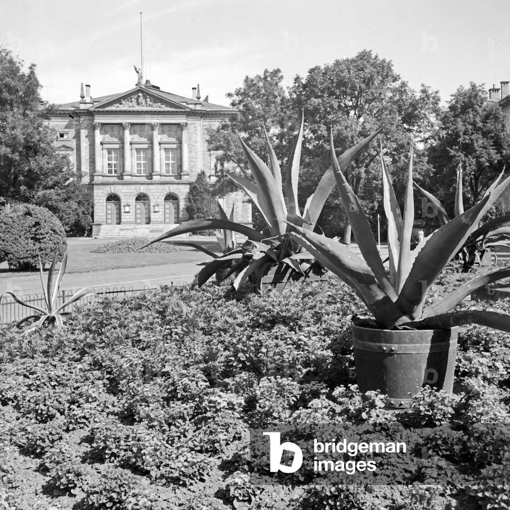 View to the Deutsches Theater theatre at Goettingen, Germany 1930s (b/w photo)