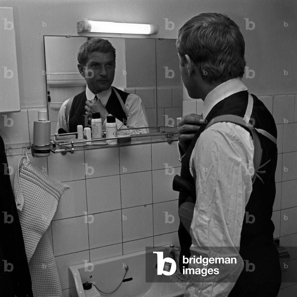 German actor Hans von Borsody as private investigator in the TV series 