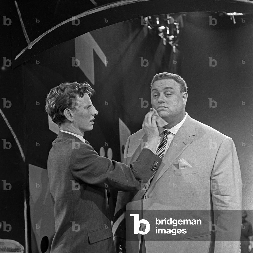 German actor and singer Jean Thome performing in the TV show 