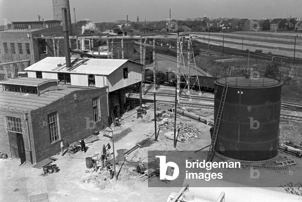A guided tour through a factory of fatty acid in Witten, Germany 1930s (b/w photo)