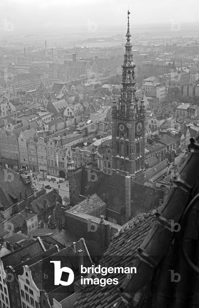Mary's church at Danzig, Germany 1930s (b/w photo)