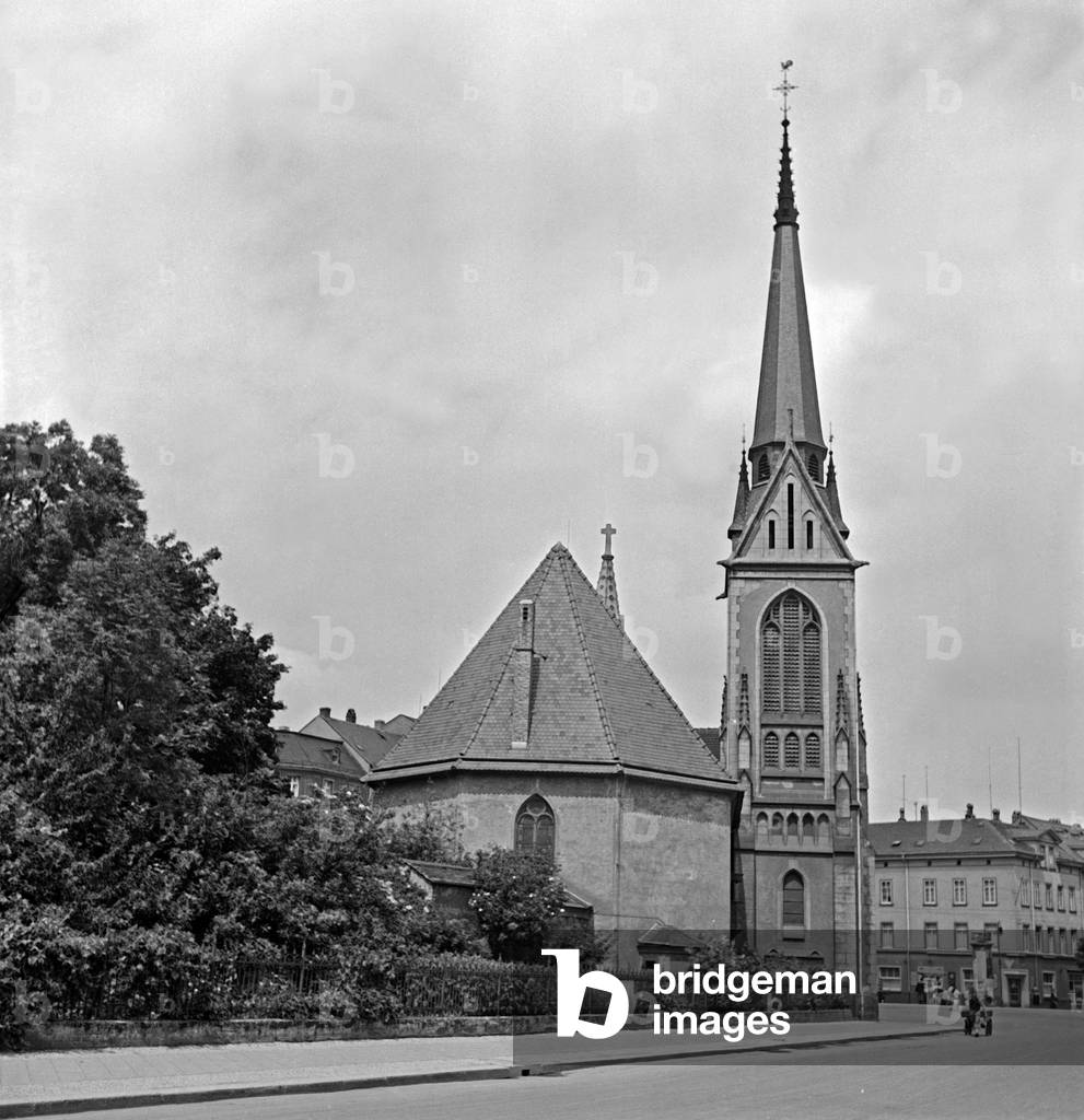The Protestant St Trinity church at Gera, Germany 1930s (b/w photo)