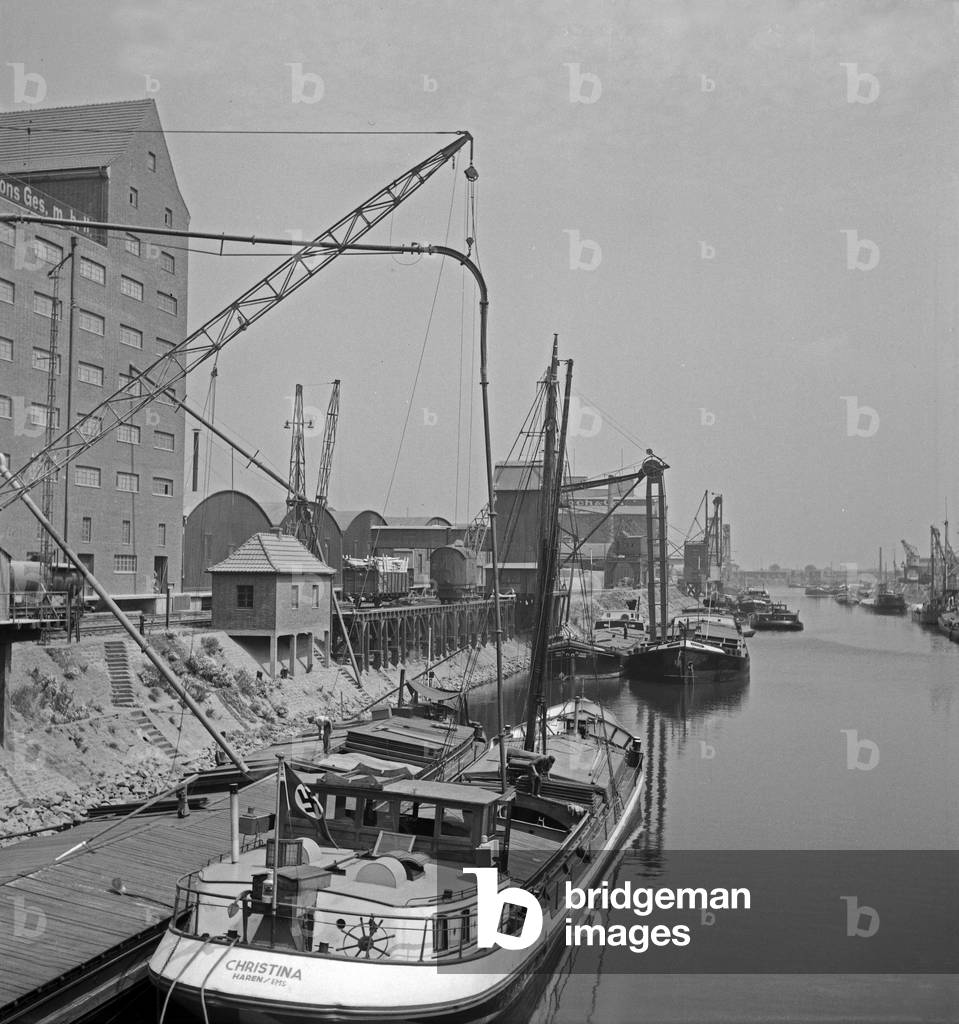 At Duisburg inner port, Germany 1930s (b/w photo)