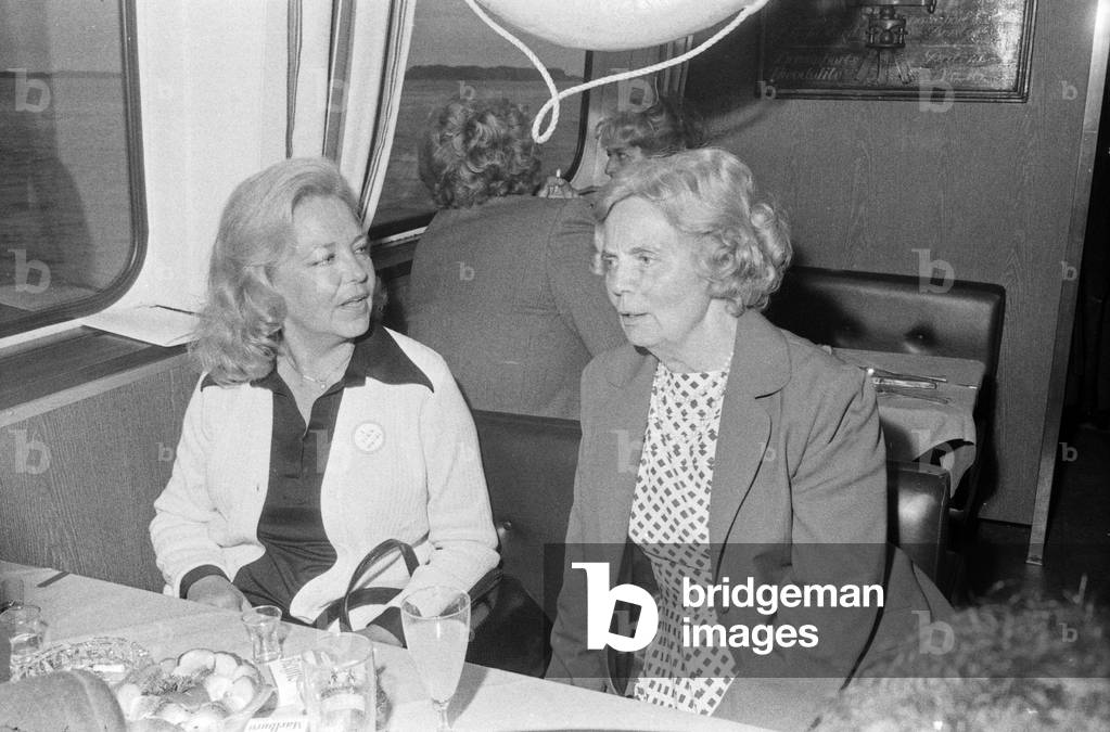 Birthday Heidi Cable