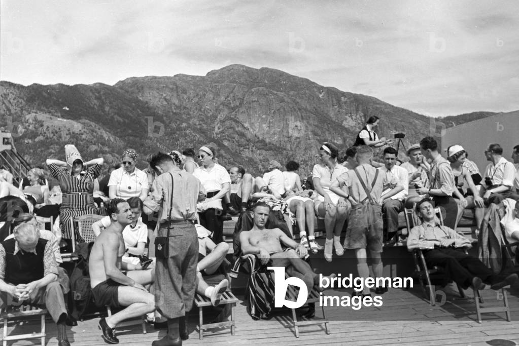 A cruise to Norway, Germany 1930s (b/w photo)