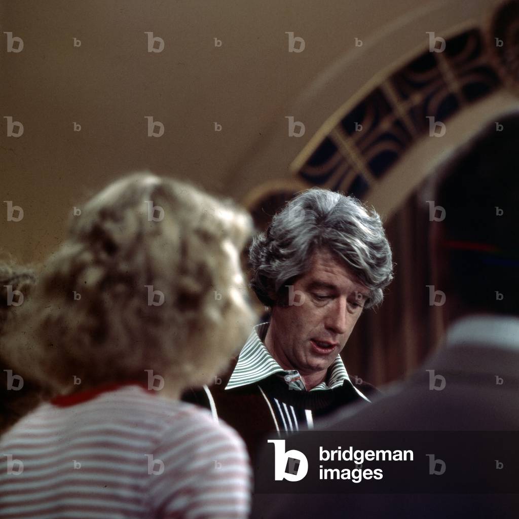 Dutch entertainer Rudi Carrell preparing his TV show, Germany 1970s