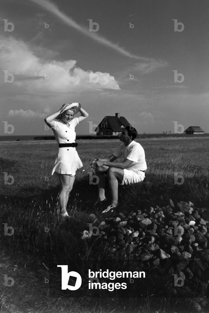 Vacations on Westerland, Germany 1930s (b/w photo)