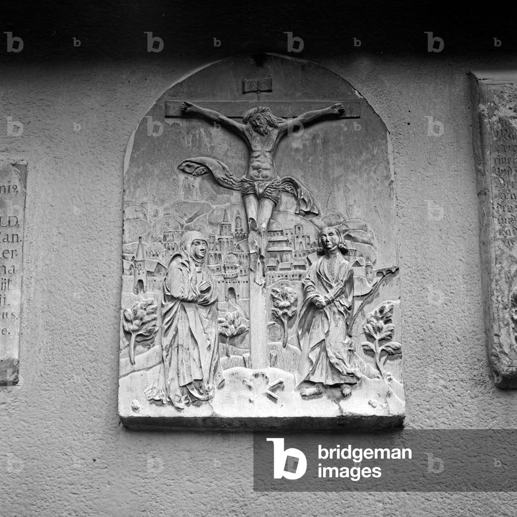 Crucifixion scene at the St Ulrich's church at Regensburg, Germany 1930s (b/w photo)