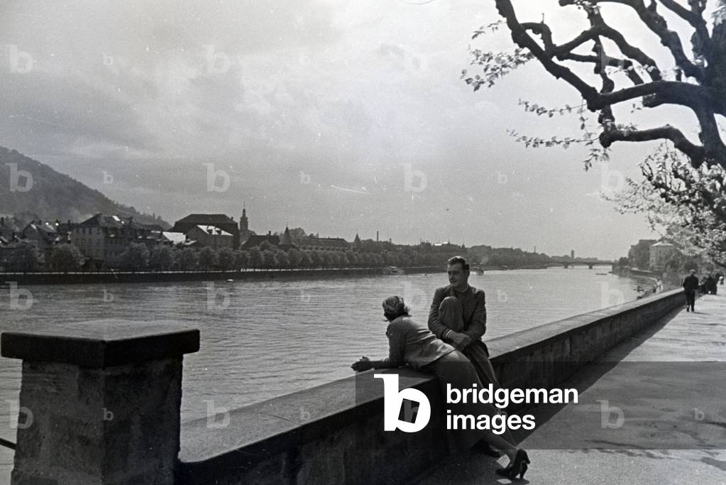 An excursion to Heidelberg, Germany 1930s (b/w photo)