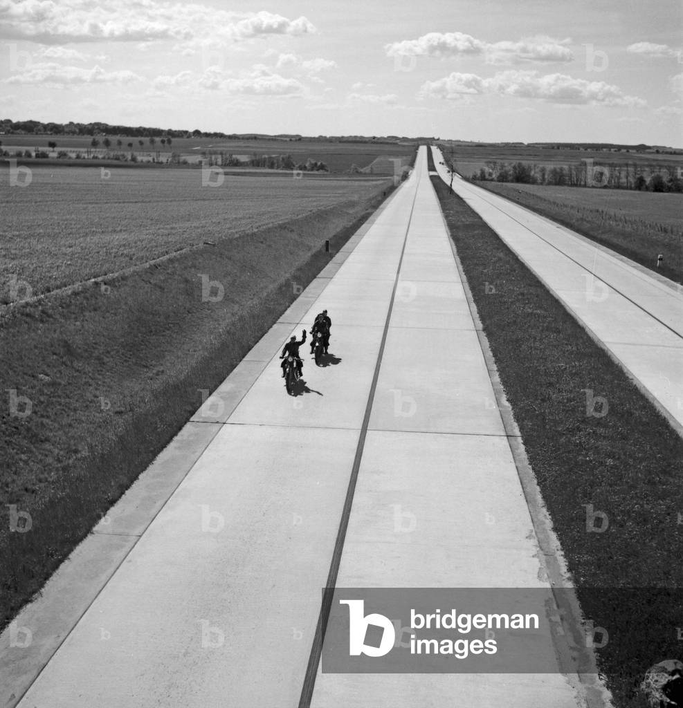 Reichsautobahn highway near Stendal, Germany 1930s (b/w photo)