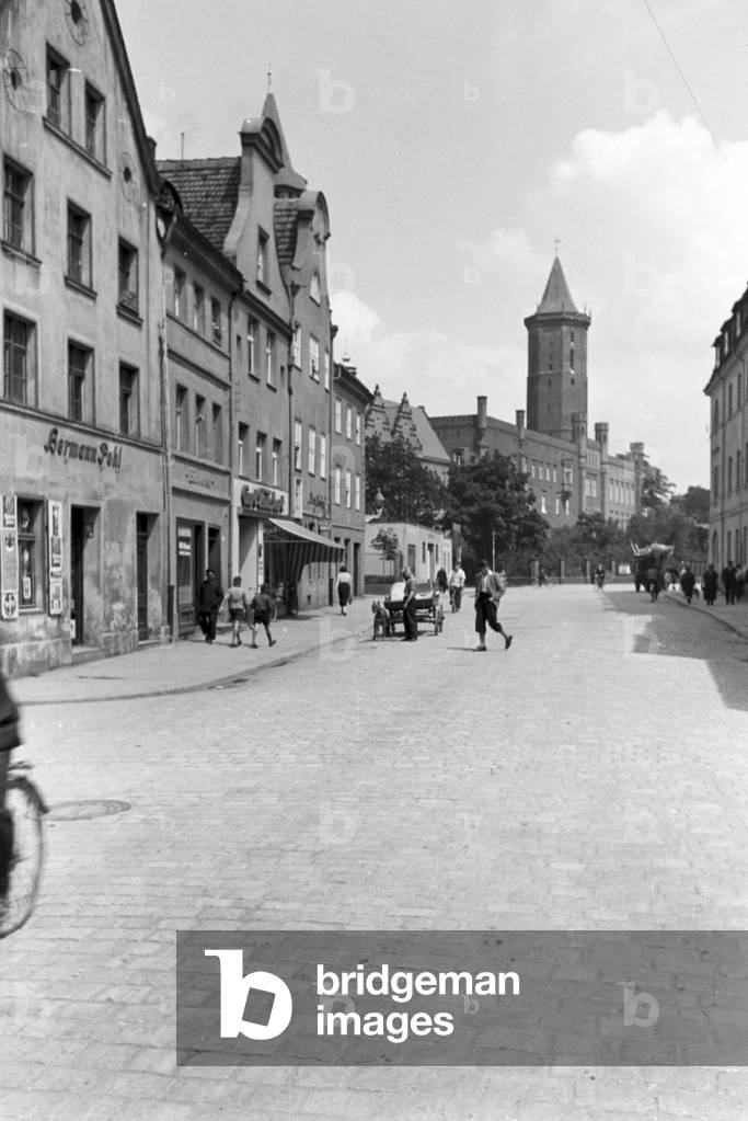 A trip to Liegnitz, Germany 1930s (b/w photo)