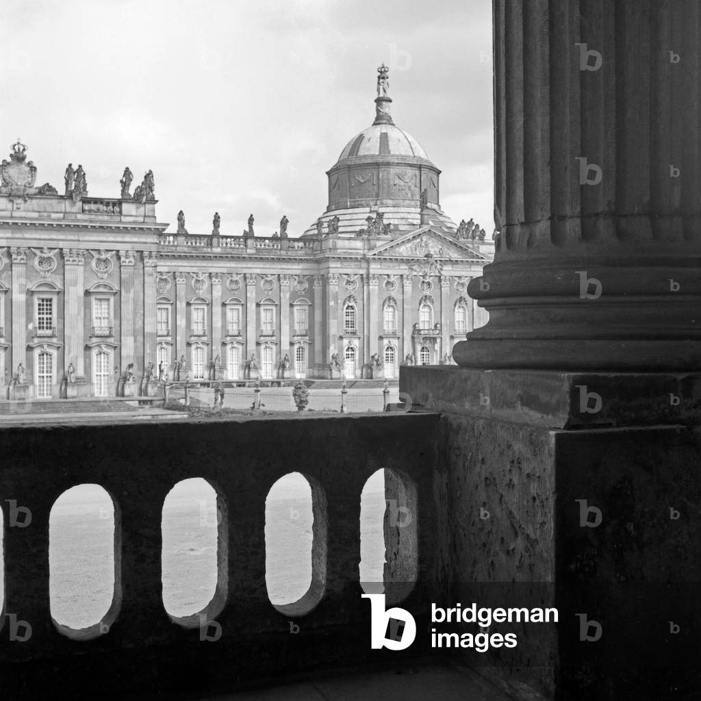 View to the New Palace at Potsdam, Germany 1930s (b/w photo)