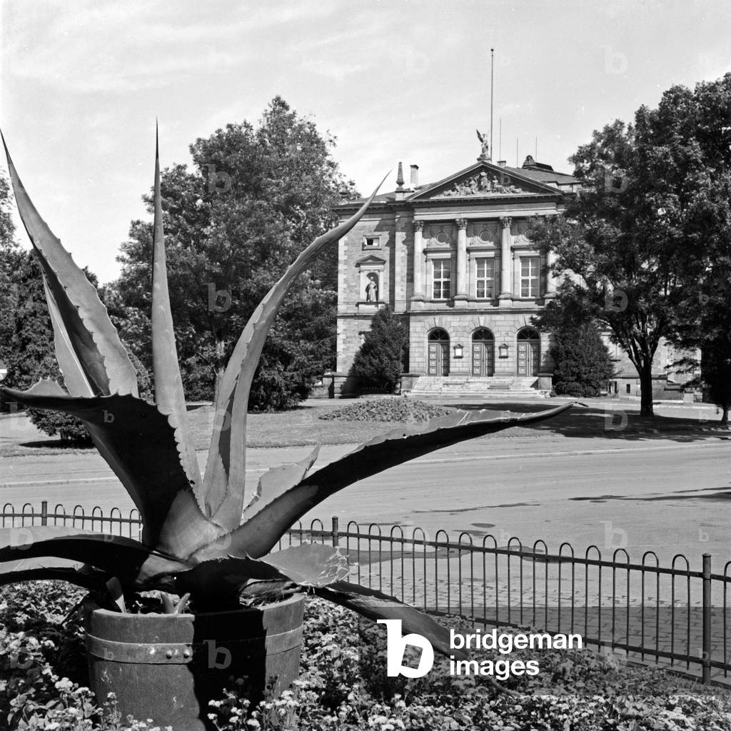 View to the Deutsches Theater theatre at Goettingen, Germany 1930s (b/w photo)