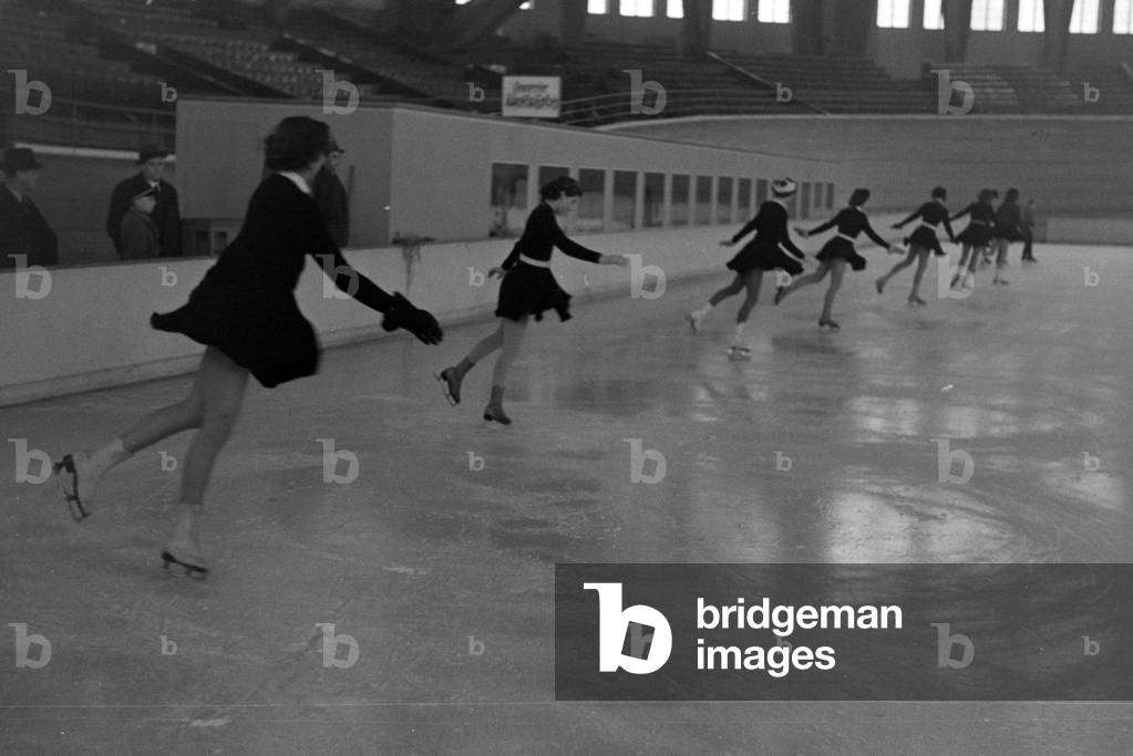 A group of Hitler Youth members during a training, coached by the Austrian figureskater and Olympics champion Karl Sch/Sfer in an ice stadium in Dortmund, Germany 1930s