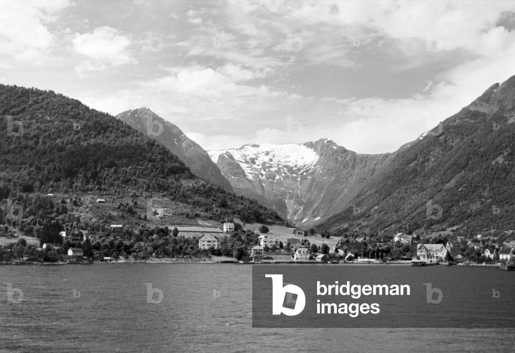 A cruise to Norway, Germany 1930s (b/w photo)