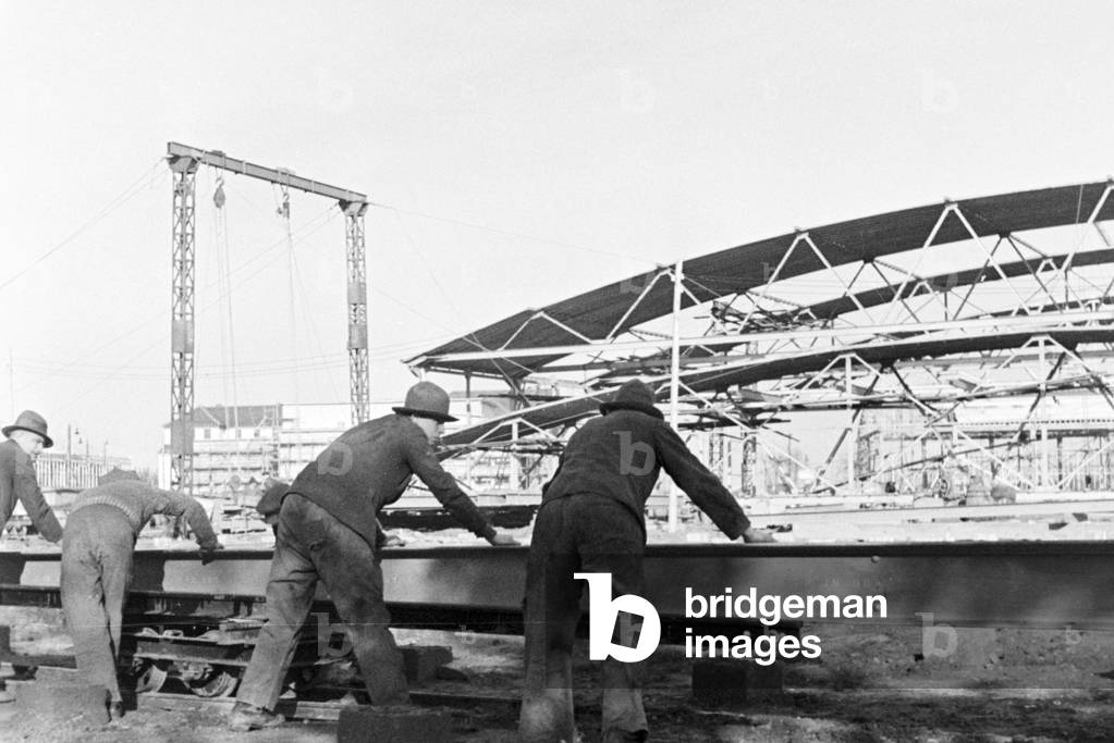 Planning, conceptioning and building the Reichsausstellung 