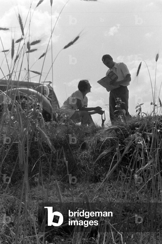 A trip to the Bohemian Forest with the Ford V8, Germany 1930s (b/w photo)