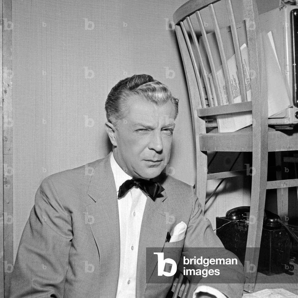 German actor and chansonnier Viktor de Kowa