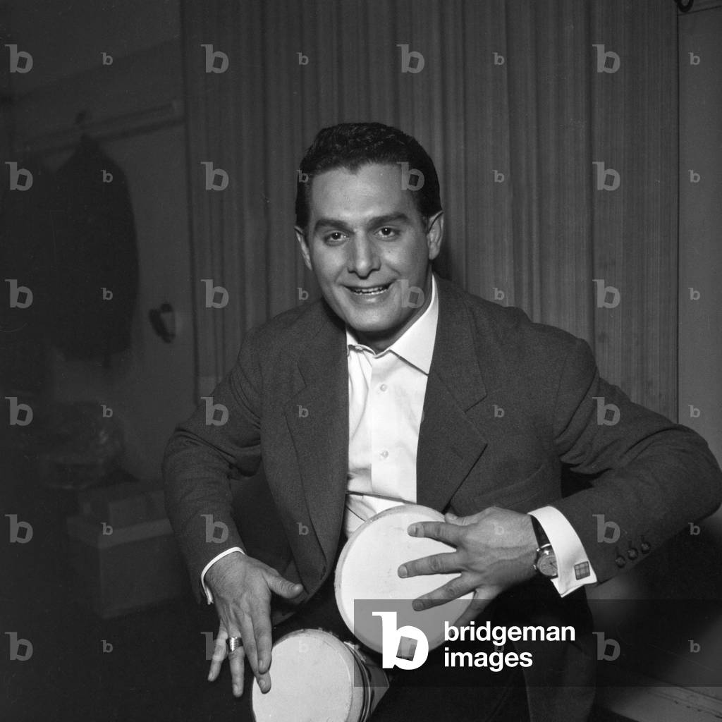 Greek schlager singer Jimmy Makulis had great success in 1950s/1960s in German speaking territories, November 1956