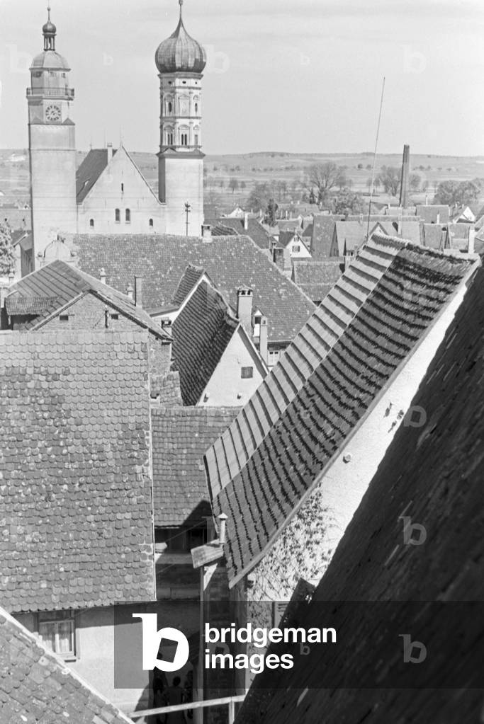 A trip to Giengen, Germany 1930s (b/w photo)