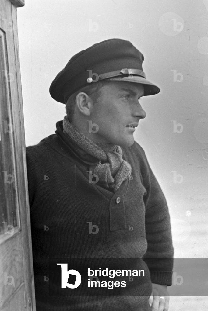 Portrait of a deep sea fisherman, Germany 1930s (b/w photo)