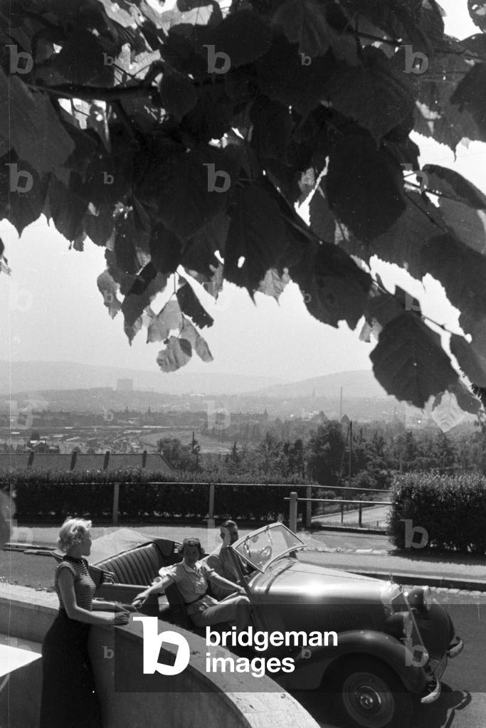 A trip to the Weissenhof Estate in Stuttgart, Germany 1930s (b/w photo)