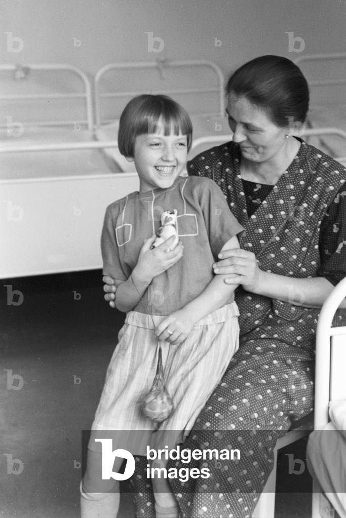 Scenes from childhood in Germany during the 1930s (b/w photo)