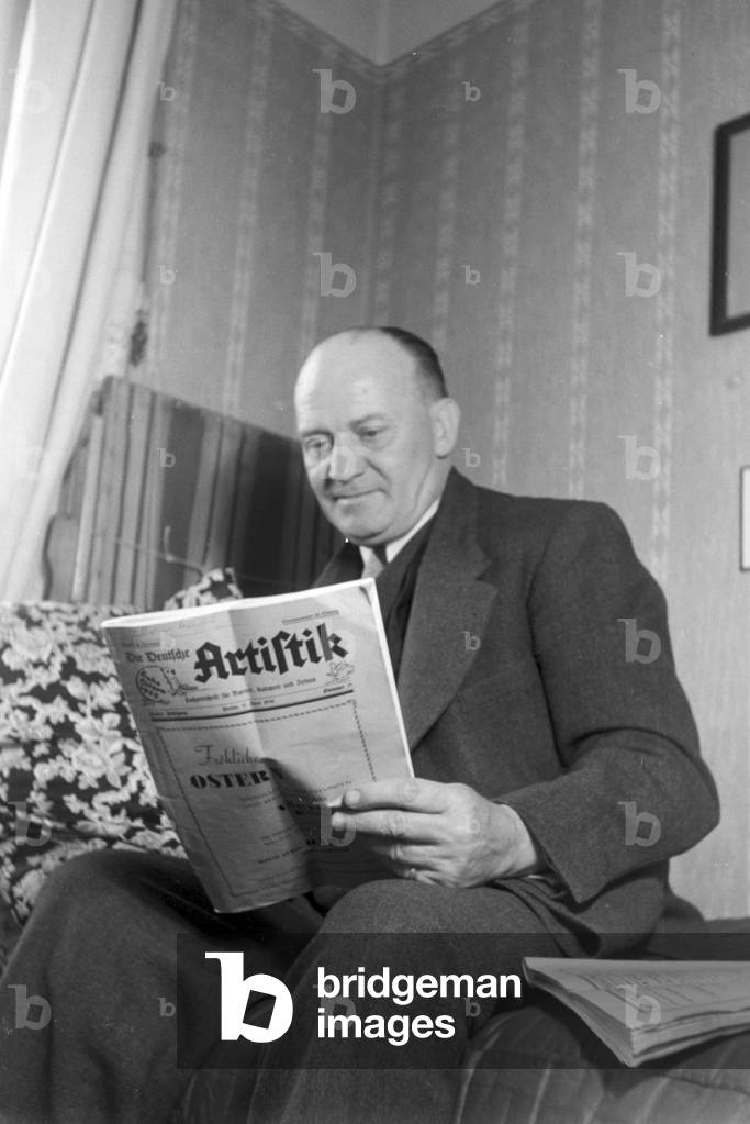 Artists retirement home in Obermeisenthal, Germany 1930s (b/w photo)