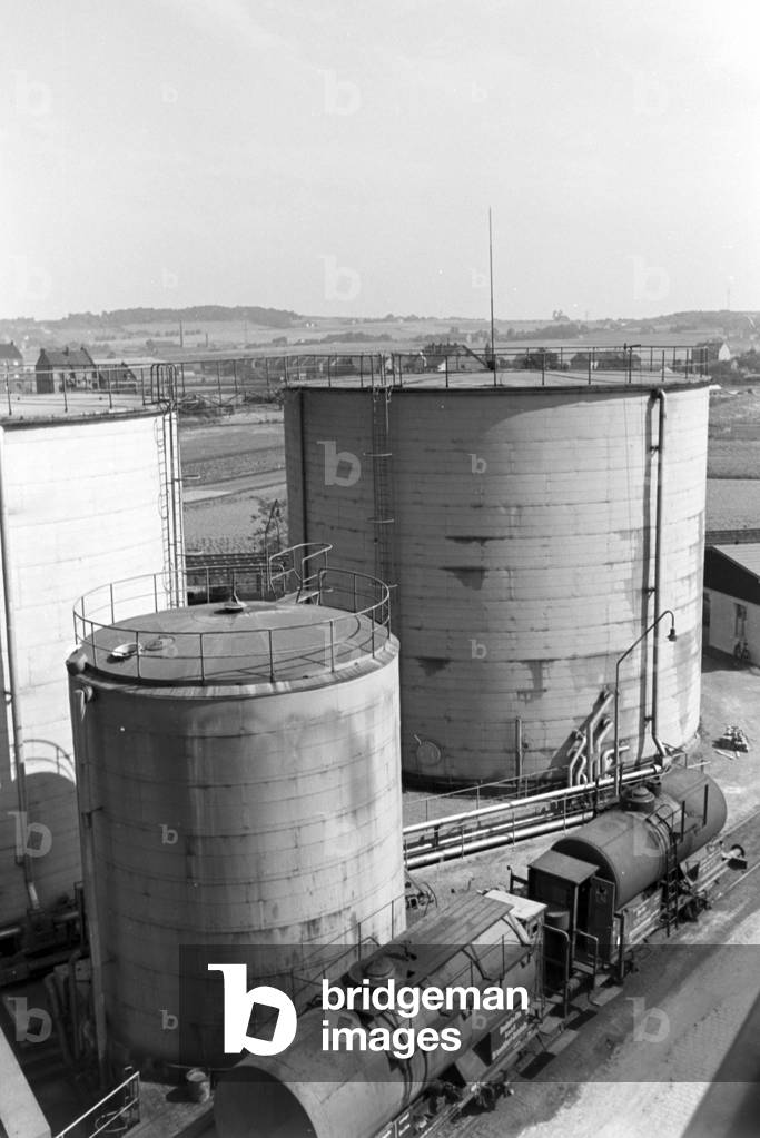 A guided tour through a factory of fatty acid in Witten, Germany 1930s (b/w photo)