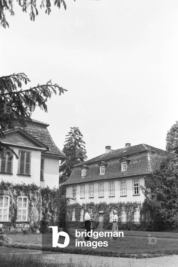 A trip to Eisenach, Germany 1930s (b/w photo)