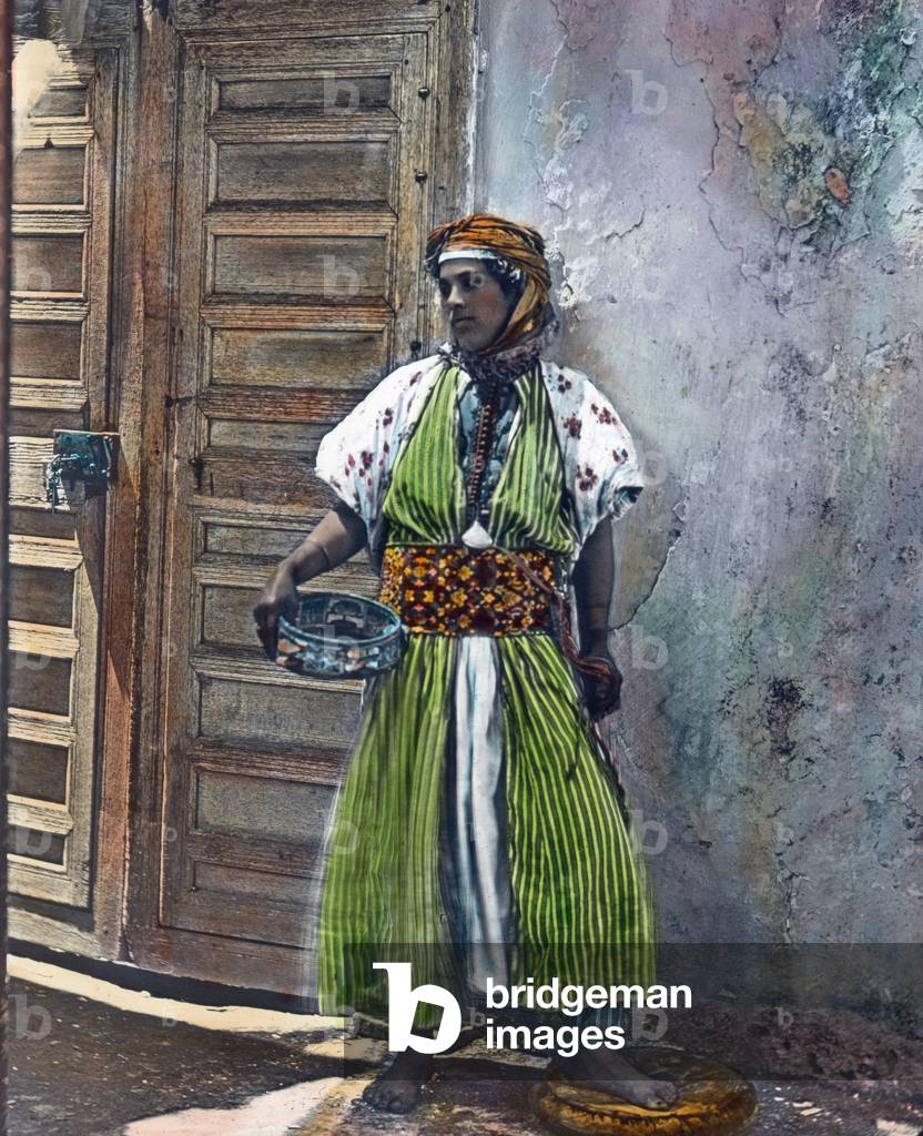 Morocco, Kabyle girl from the Berber ethnic group, image date: circa 1910. Carl Simon Archive