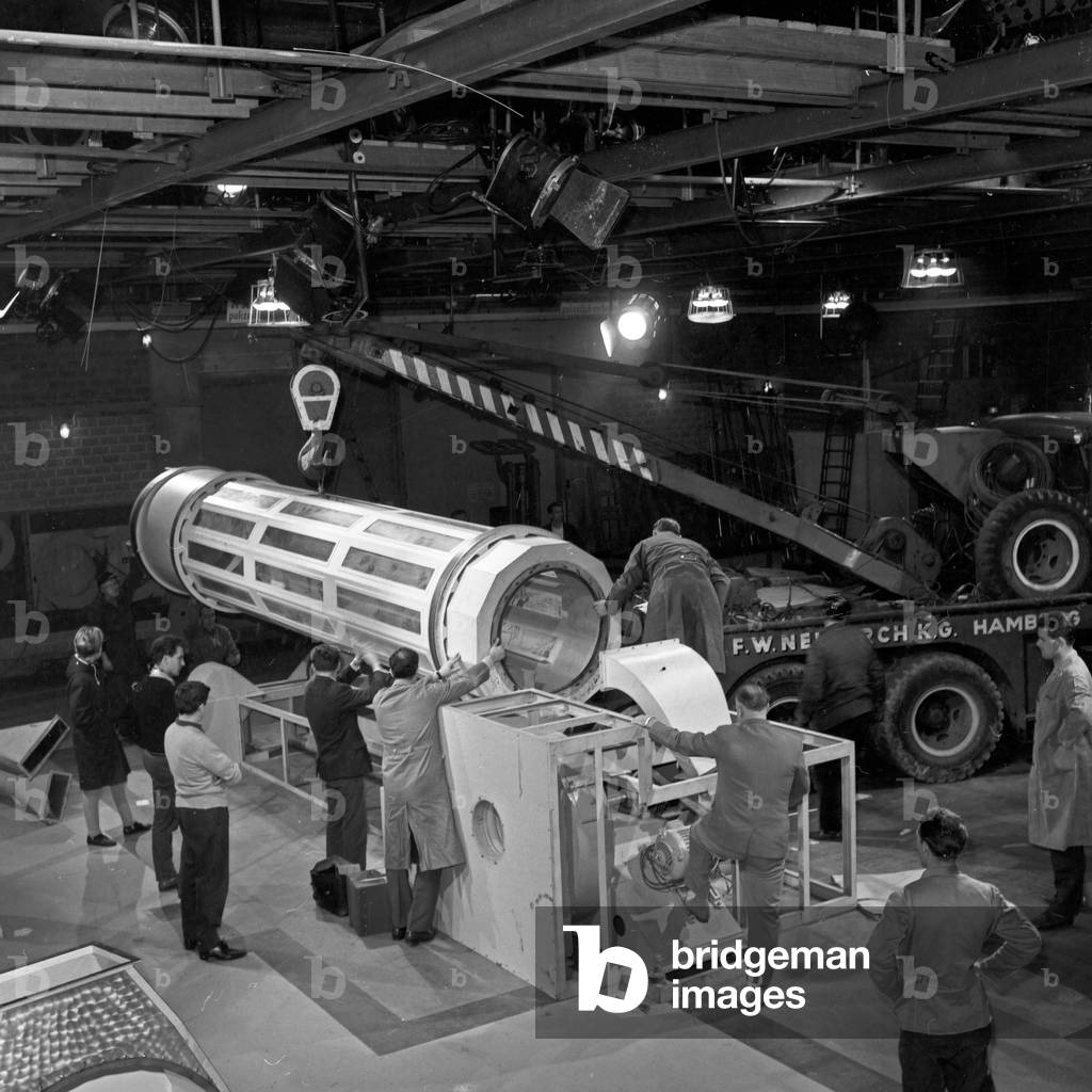 Building up the set for the TV show of German TV lottery at Hamburg, Germany 1960s