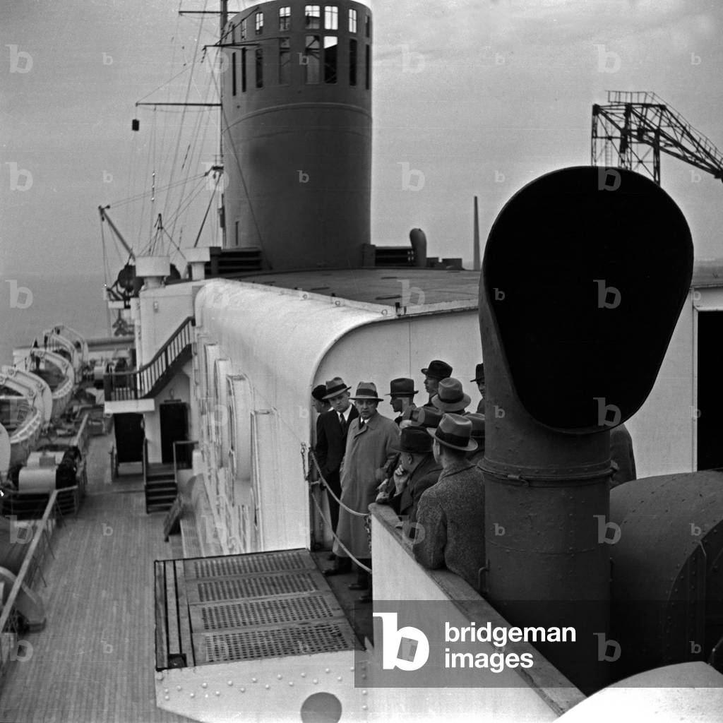 Salesmen of German Ford factory on board of the steamship 