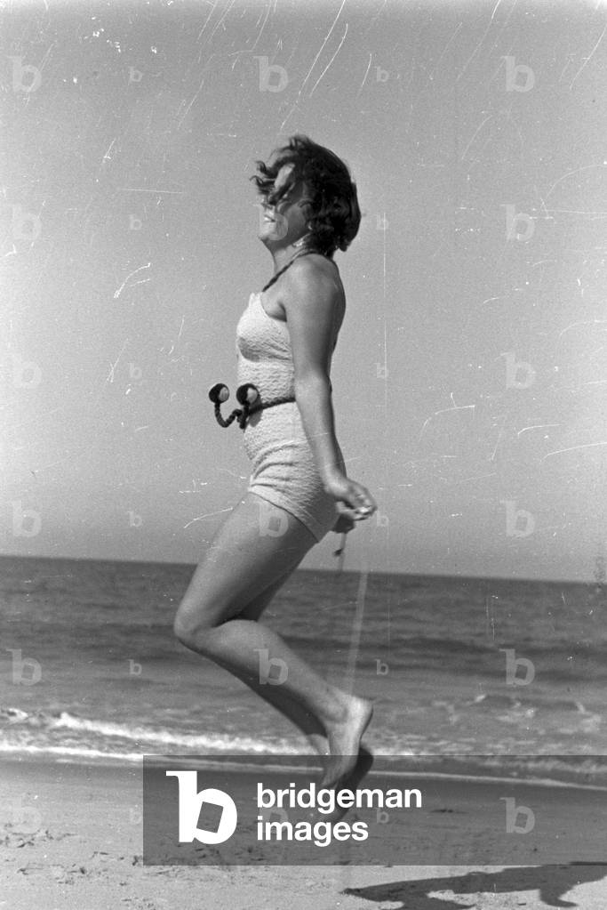 Vacation at the Baltic Sea, Germany 1930s (b/w photo)