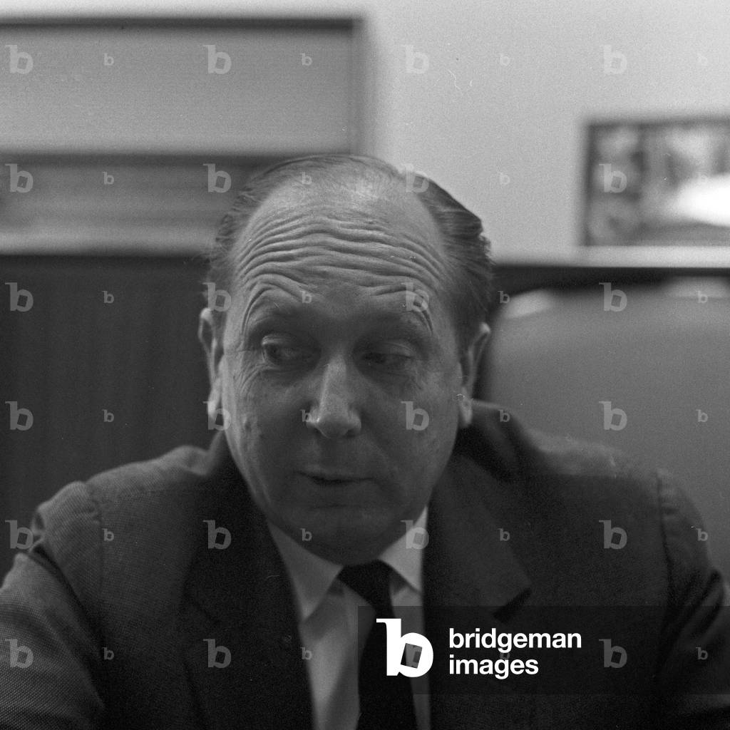 German journalist and author Ernst Weisenfeld, France 1960s