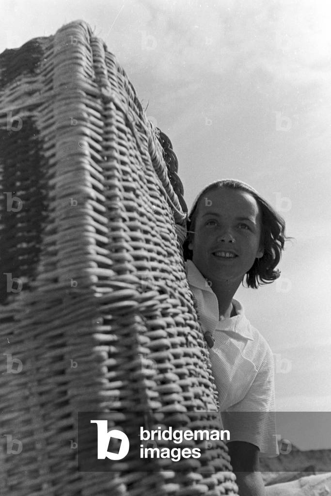 Vacation at the Baltic Sea, Germany 1930s (b/w photo)